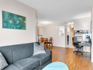 706 - 5 Greystone Walk Dr