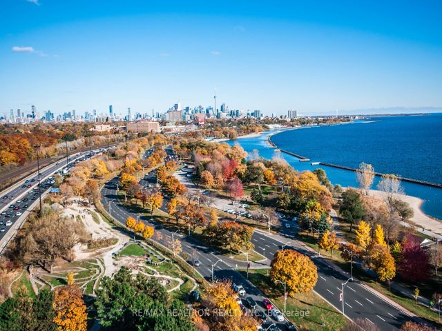 1709 - 1900 Lake Shore Blvd W