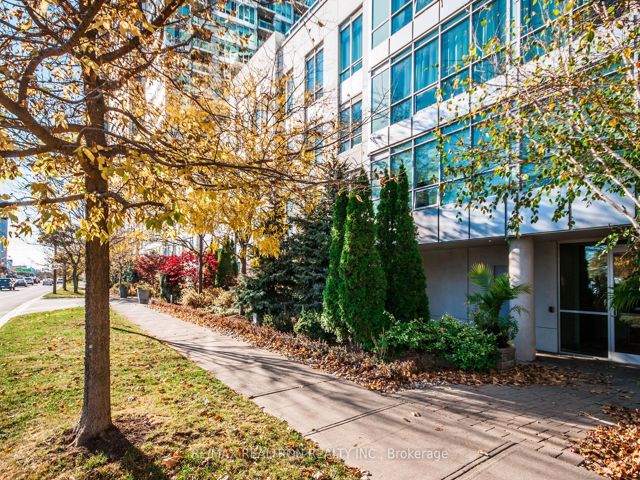 1709 - 1900 Lake Shore Blvd W