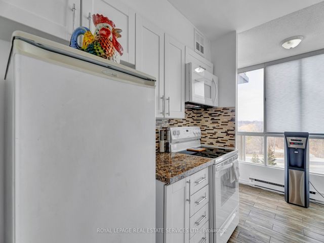 607 - 3077 Weston Rd