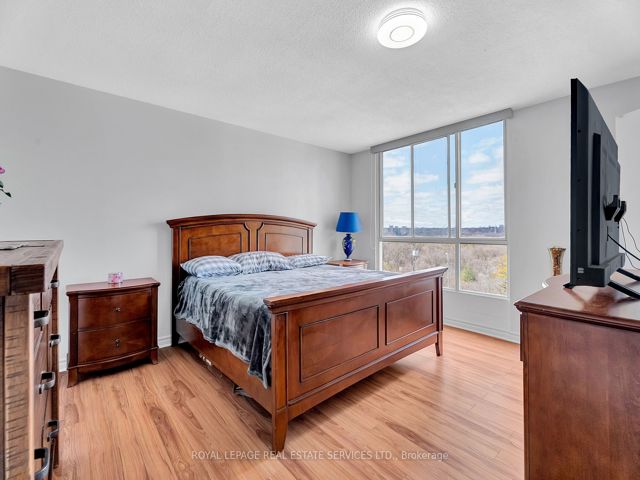 607 - 3077 Weston Rd