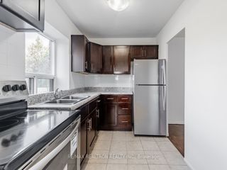 101 - 1524 Lawrence Ave W