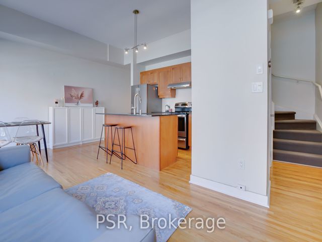 3 - 1392 Bloor St W