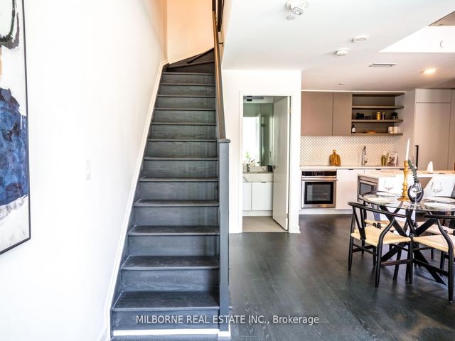 TH 111 - 57 Brock Ave