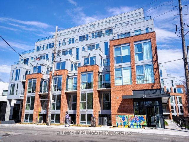 TH 111 - 57 Brock Ave