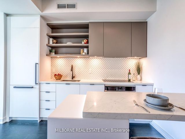 306 - 57 Brock Ave