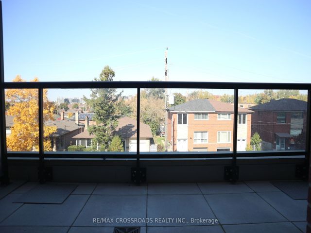 315 - 3100 Keele St