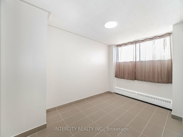 609 - 4673 Jane St
