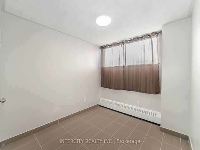 609 - 4673 Jane St