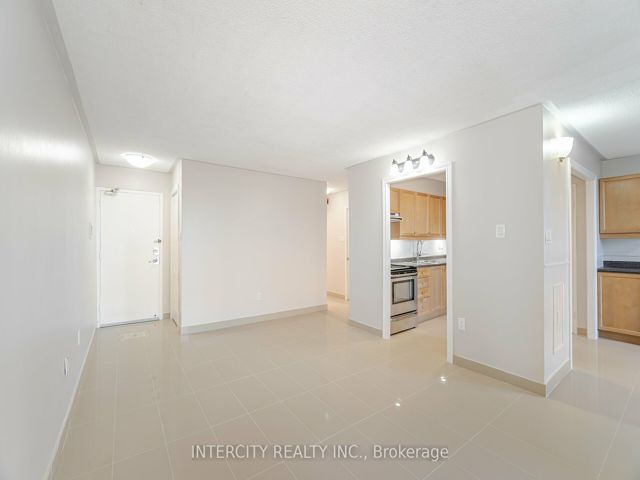 609 - 4673 Jane St