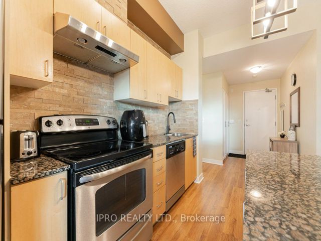 408 - 155 Legion Rd N