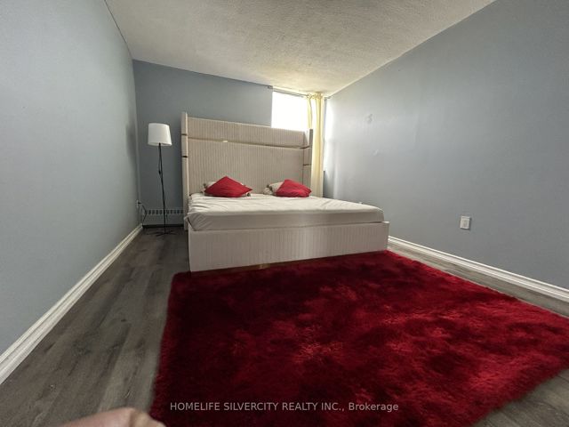 1109 - 2645 Kipling Ave W