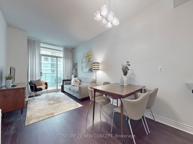 704 - 1900 Lake Shore Blvd W