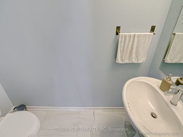 13 - 260 Twelfth St