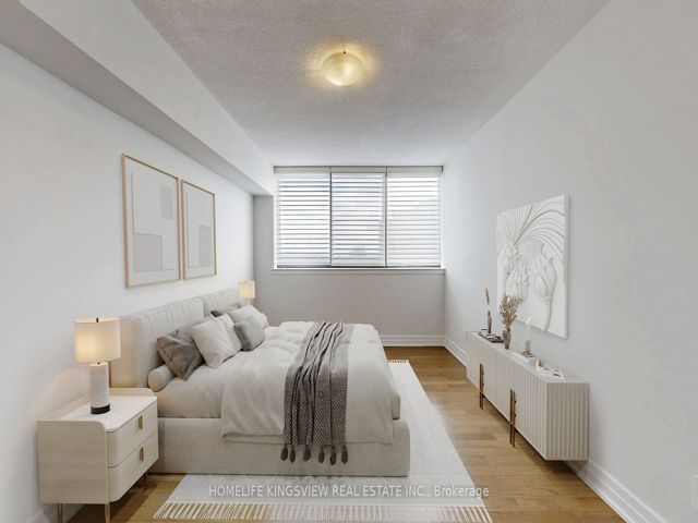 1607 - 40 Richview Rd