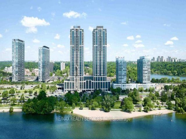 3211 - 1926 Lakeshore Blvd W