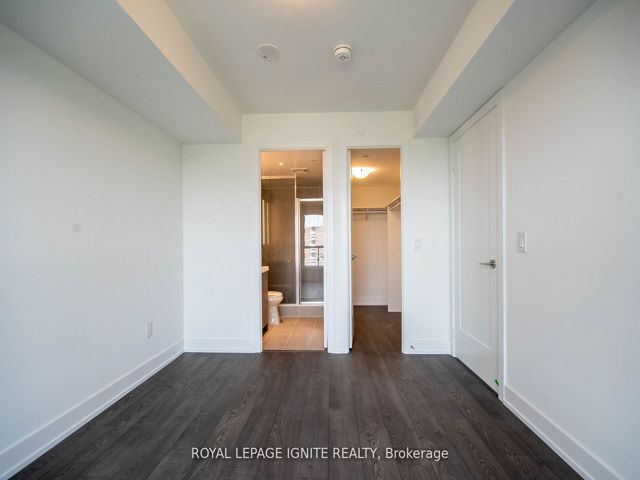 836 - 5 Mabelle Ave