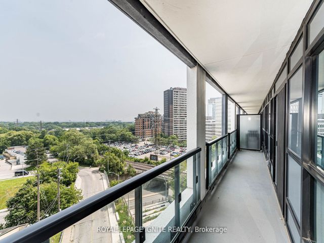 836 - 5 Mabelle Ave
