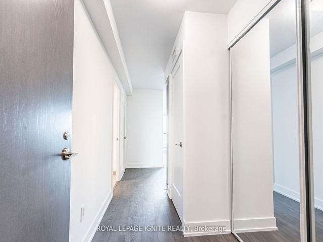 836 - 5 Mabelle Ave