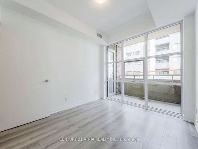 224 - 1787 St Clair Ave W