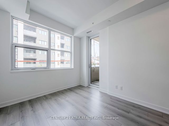 224 - 1787 St Clair Ave W