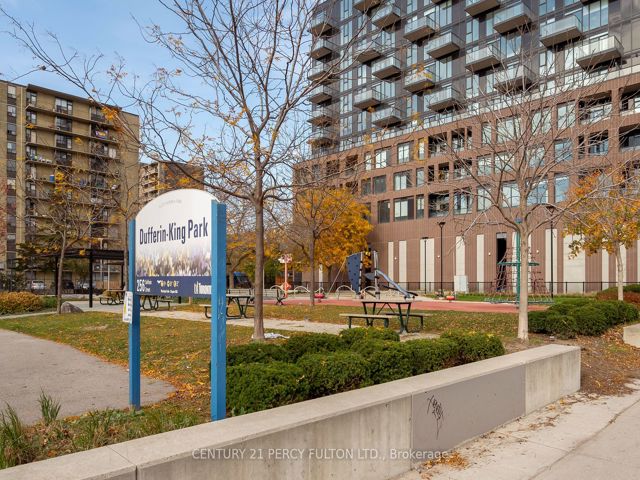 201 - 270 Dufferin St