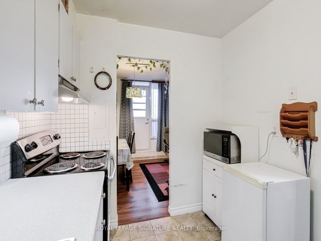 1007 - 3390 Weston Rd W