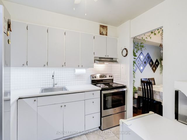 1007 - 3390 Weston Rd W