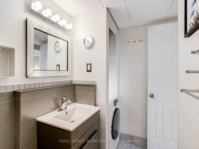 1007 - 3390 Weston Rd W