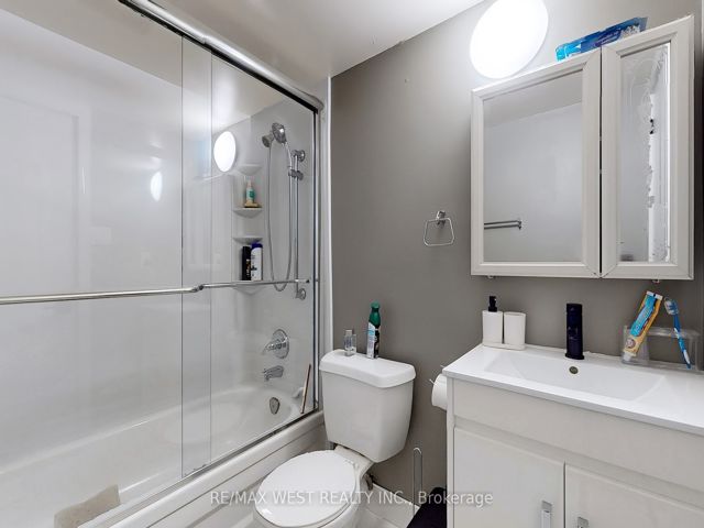 808 - 5 San Romanoway