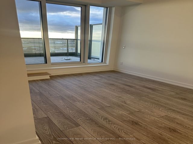 LPH 11 - 1100 Sheppard Ave W