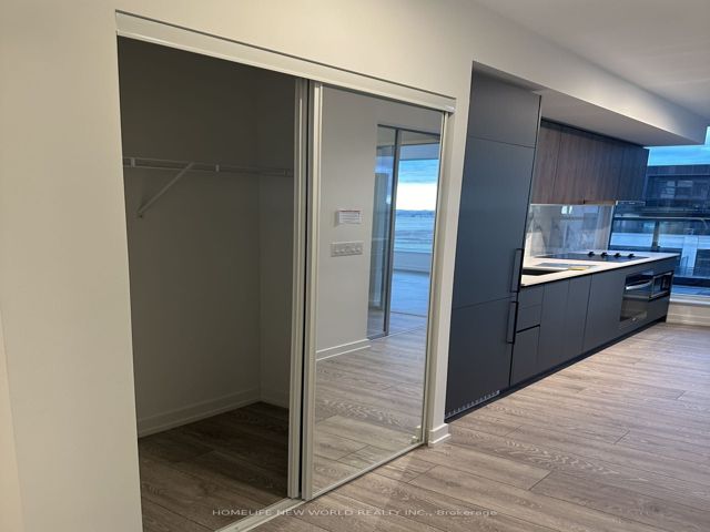 LPH 11 - 1100 Sheppard Ave W