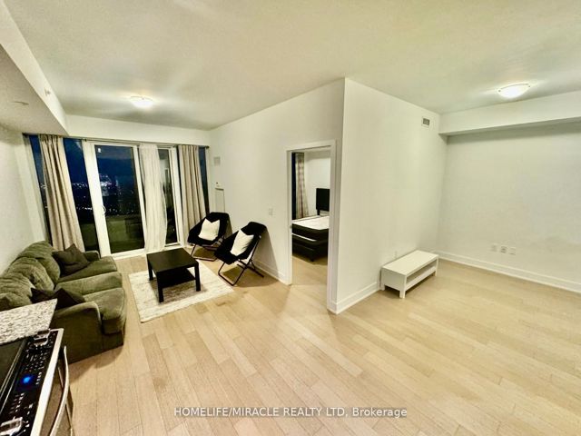 5901 - 30 Shore Breeze Dr Dr