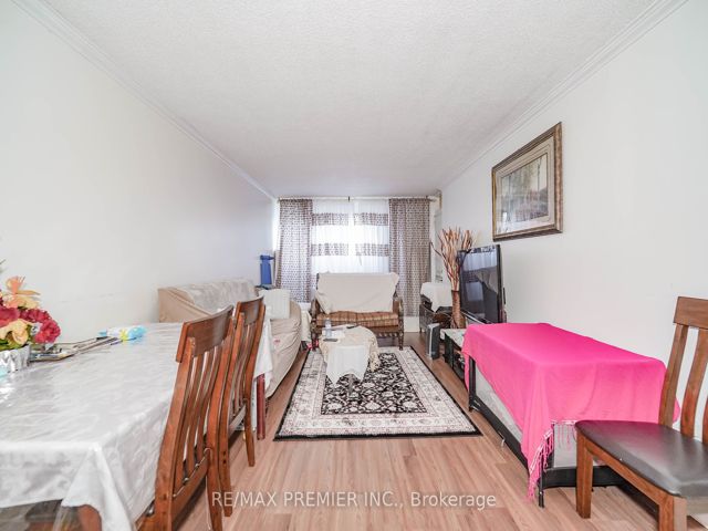 # 110 - 340 Dixon Rd