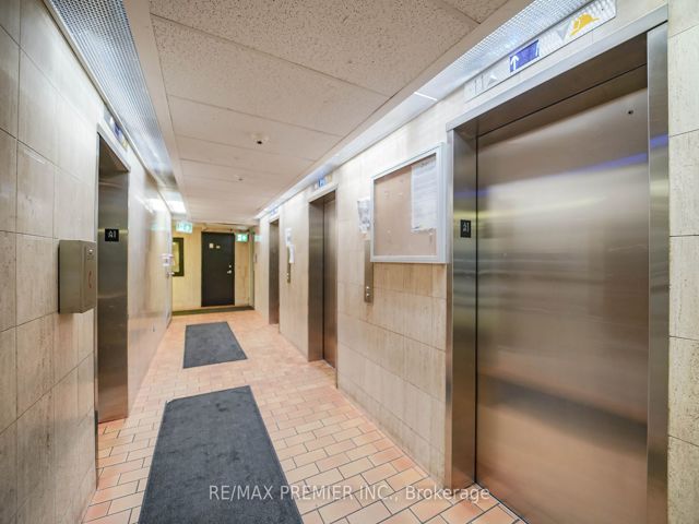 # 110 - 340 Dixon Rd