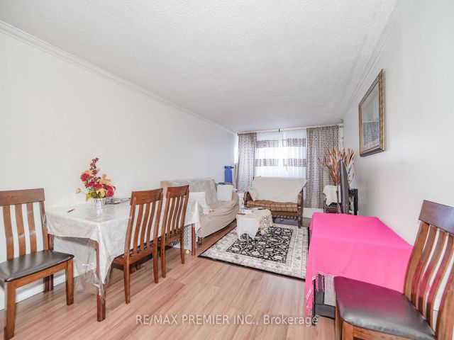 # 110 - 340 Dixon Rd