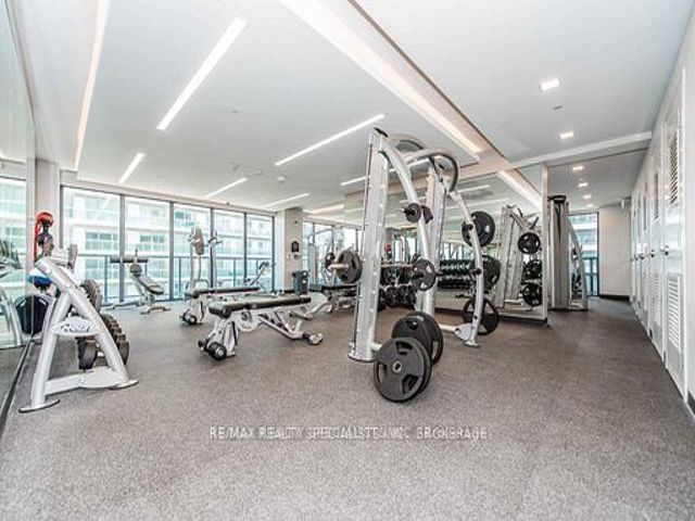 320 - 20 Shore Breeze Dr