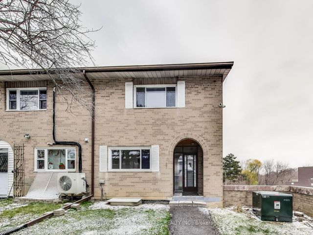 94 - 14 London Green Crt