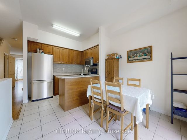 13 - 3029 Finch Ave W