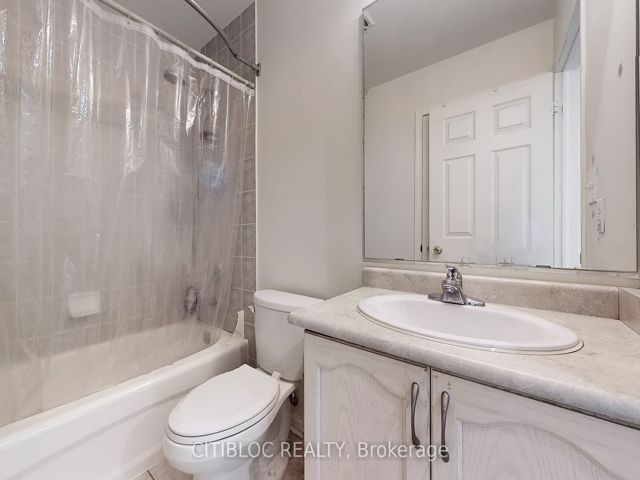 13 - 3029 Finch Ave W
