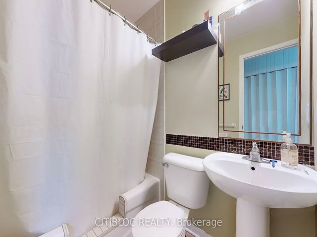 13 - 3029 Finch Ave W