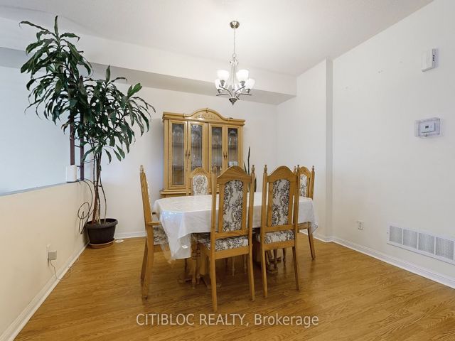 13 - 3029 Finch Ave W