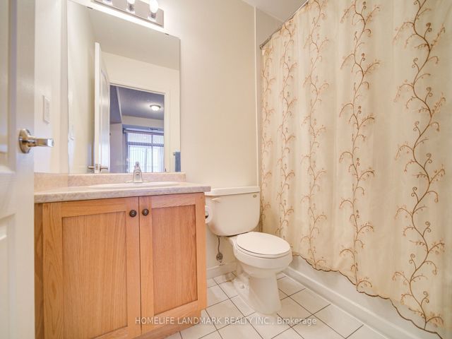 204 - 2772 Keele St