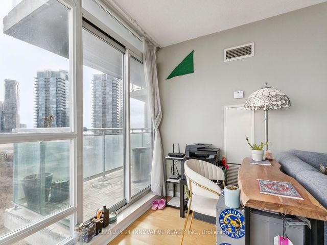 1005 - 185 Legion Rd N