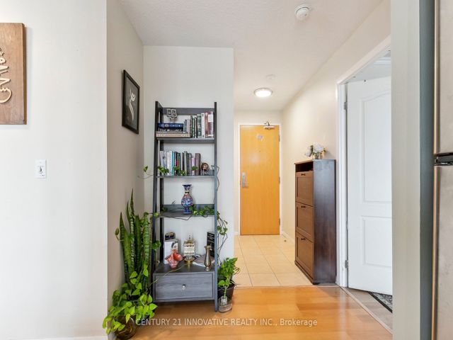 1005 - 185 Legion Rd N