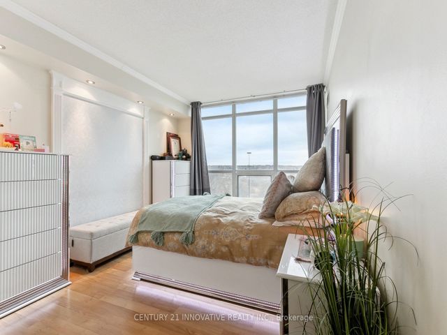 1005 - 185 Legion Rd N