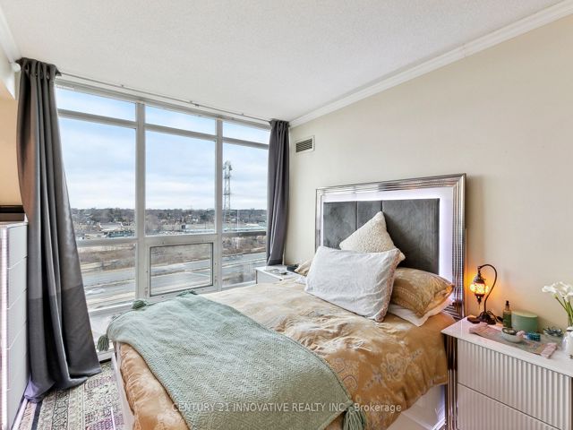 1005 - 185 Legion Rd N
