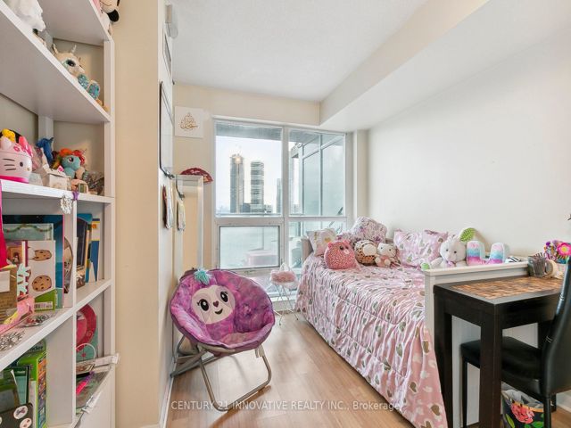 1005 - 185 Legion Rd N