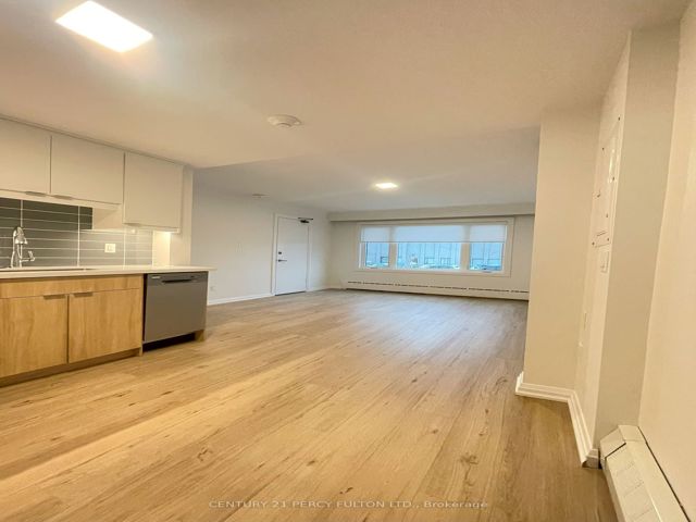5 - 167 Thirtieth St