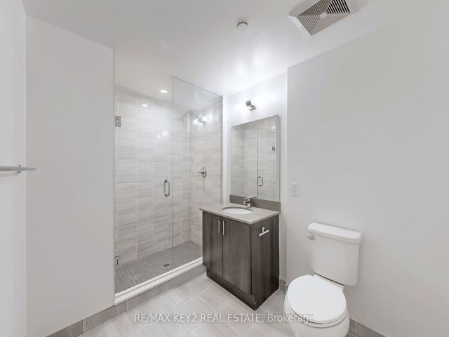 202 - 556 Marlee Ave